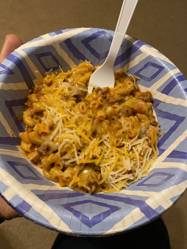 picture of chili mac in a bowl